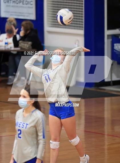 Thumbnail 3 in Northside - Jacksonville @ West Carteret photogallery.