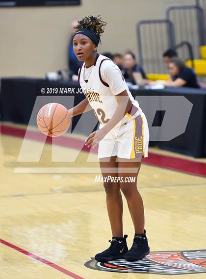 Thumbnail 2 in Mountain Pointe vs. Hamilton (Hoophall West Tournament) photogallery.
