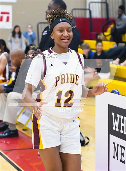 Thumbnail 3 in Mountain Pointe vs. Hamilton (Hoophall West Tournament) photogallery.