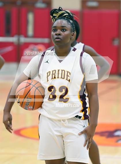 Thumbnail 3 in Mountain Pointe vs. Hamilton (Hoophall West Tournament) photogallery.