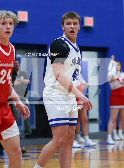 Thumbnail 2 in Connersville vs Batesville (IHSAA 3A Section 29 Semifinal) photogallery.