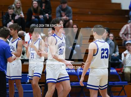 Thumbnail 1 in Connersville vs Batesville (IHSAA 3A Section 29 Semifinal) photogallery.