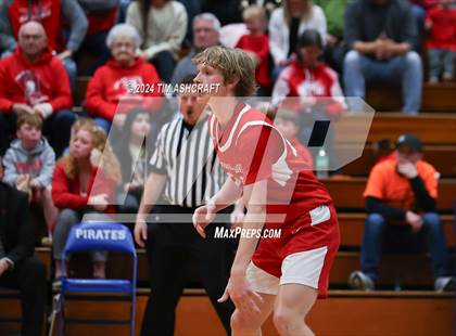 Thumbnail 1 in Connersville vs Batesville (IHSAA 3A Section 29 Semifinal) photogallery.