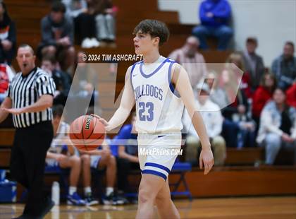 Thumbnail 3 in Connersville vs Batesville (IHSAA 3A Section 29 Semifinal) photogallery.