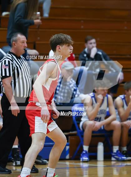 Thumbnail 2 in Connersville vs Batesville (IHSAA 3A Section 29 Semifinal) photogallery.