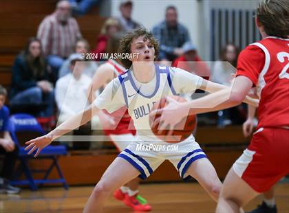 Thumbnail 2 in Connersville vs Batesville (IHSAA 3A Section 29 Semifinal) photogallery.