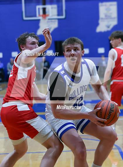 Thumbnail 2 in Connersville vs Batesville (IHSAA 3A Section 29 Semifinal) photogallery.