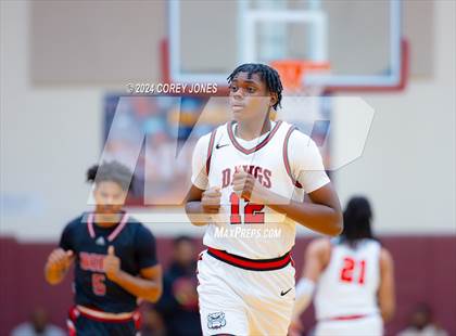 Thumbnail 1 in Tri-Cities vs Jonesboro (Hard In The Paint Classic) photogallery.