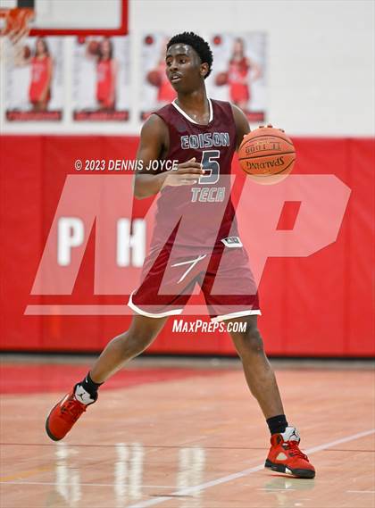 Thumbnail 1 in Edison Tech @ Penfield (NYSPHSAA Section V Class AA Round 1) photogallery.
