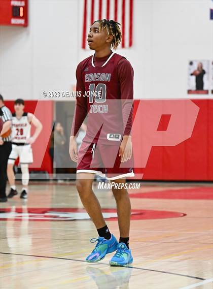 Thumbnail 2 in Edison Tech @ Penfield (NYSPHSAA Section V Class AA Round 1) photogallery.