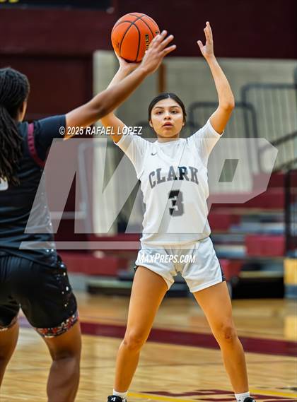 Thumbnail 3 in Clark vs. Pearland (McDonald's Texas Invitational) photogallery.