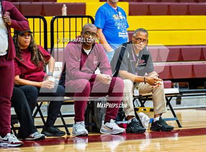 Thumbnail 2 in Clark vs. Pearland (McDonald's Texas Invitational) photogallery.