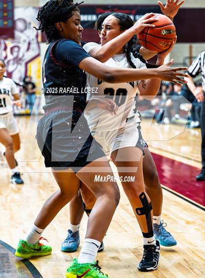 Thumbnail 1 in Clark vs. Pearland (McDonald's Texas Invitational) photogallery.