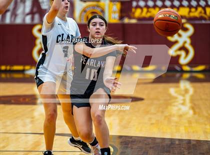 Thumbnail 2 in Clark vs. Pearland (McDonald's Texas Invitational) photogallery.