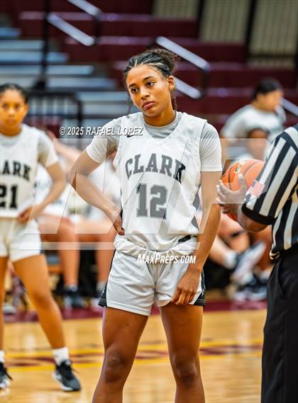 Thumbnail 1 in Clark vs. Pearland (McDonald's Texas Invitational) photogallery.