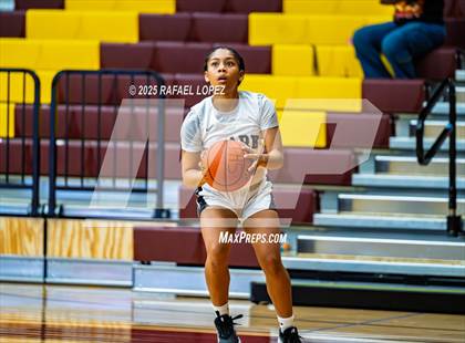 Thumbnail 1 in Clark vs. Pearland (McDonald's Texas Invitational) photogallery.