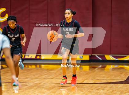 Thumbnail 2 in Clark vs. Pearland (McDonald's Texas Invitational) photogallery.