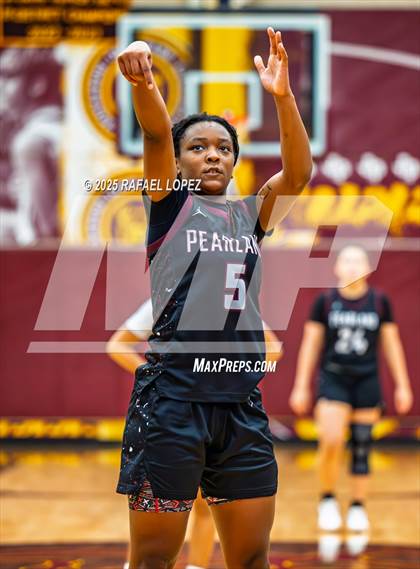 Thumbnail 2 in Clark vs. Pearland (McDonald's Texas Invitational) photogallery.