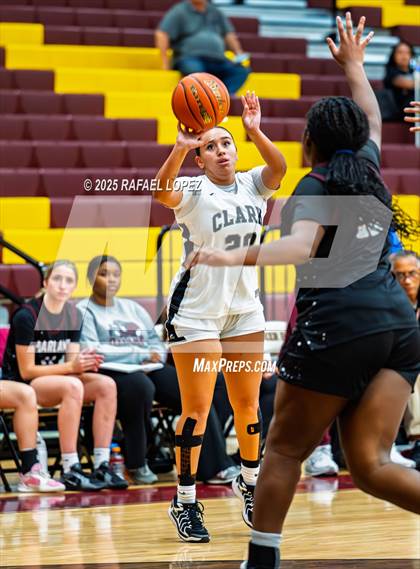 Thumbnail 2 in Clark vs. Pearland (McDonald's Texas Invitational) photogallery.