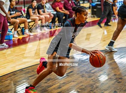 Thumbnail 2 in Clark vs. Pearland (McDonald's Texas Invitational) photogallery.