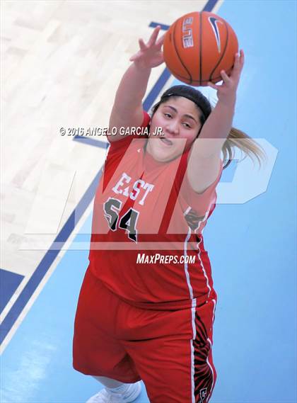 Thumbnail 3 in St. Mary's vs East (West Coast Jamboree) photogallery.
