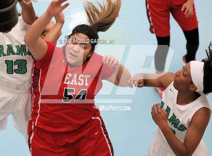 Thumbnail 1 in St. Mary's vs East (West Coast Jamboree) photogallery.