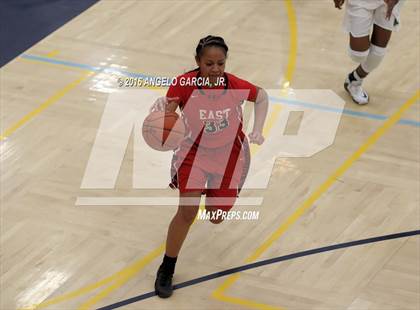 Thumbnail 3 in St. Mary's vs East (West Coast Jamboree) photogallery.