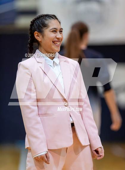 Thumbnail 2 in Needles vs. North Tahoe (NIAA 2A State Championship) photogallery.