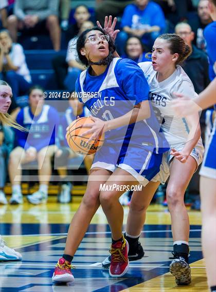 Thumbnail 3 in Needles vs. North Tahoe (NIAA 2A State Championship) photogallery.