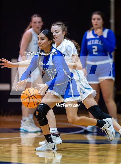 Thumbnail 2 in Needles vs. North Tahoe (NIAA 2A State Championship) photogallery.