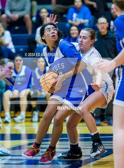 Thumbnail 2 in Needles vs. North Tahoe (NIAA 2A State Championship) photogallery.