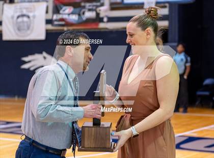 Thumbnail 3 in Needles vs. North Tahoe (NIAA 2A State Championship) photogallery.