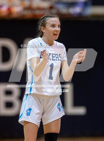 Thumbnail 2 in Needles vs. North Tahoe (NIAA 2A State Championship) photogallery.
