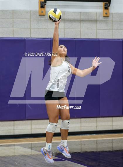 Thumbnail 3 in Highland vs. Alta (Riverton Fall Classic) photogallery.