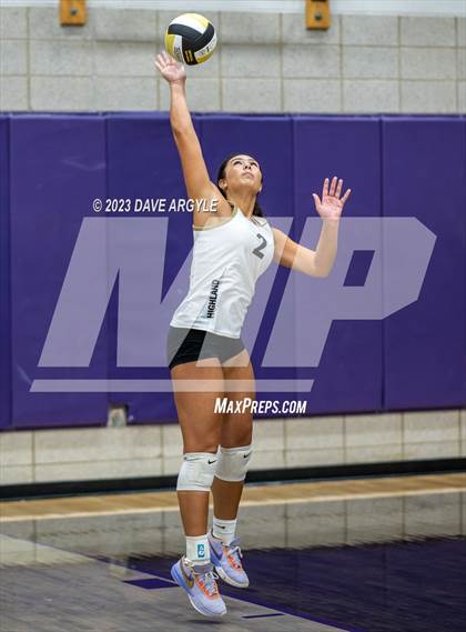 Thumbnail 3 in Highland vs. Alta (Riverton Fall Classic) photogallery.