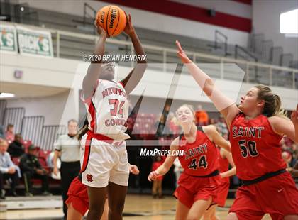Thumbnail 3 in Newton-Conover vs. St. Stephens (Dick's Sporting Goods Classic) photogallery.