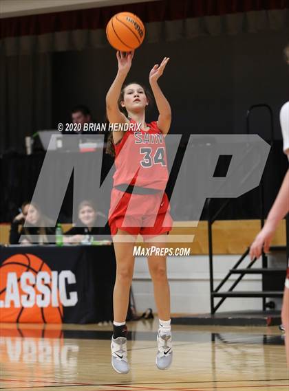 Thumbnail 1 in Newton-Conover vs. St. Stephens (Dick's Sporting Goods Classic) photogallery.