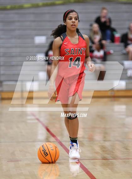 Thumbnail 2 in Newton-Conover vs. St. Stephens (Dick's Sporting Goods Classic) photogallery.