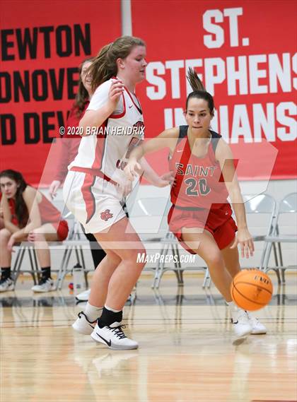 Thumbnail 3 in Newton-Conover vs. St. Stephens (Dick's Sporting Goods Classic) photogallery.