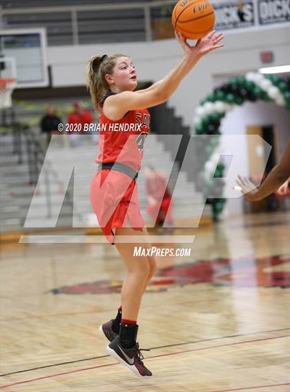 Thumbnail 1 in Newton-Conover vs. St. Stephens (Dick's Sporting Goods Classic) photogallery.