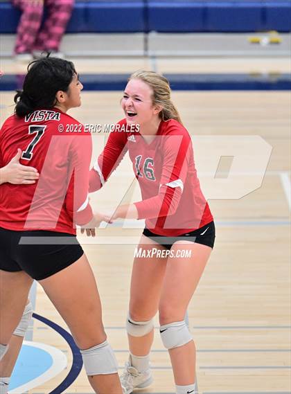Thumbnail 2 in Vista vs University City (CIFSDS D2 1st Round) photogallery.