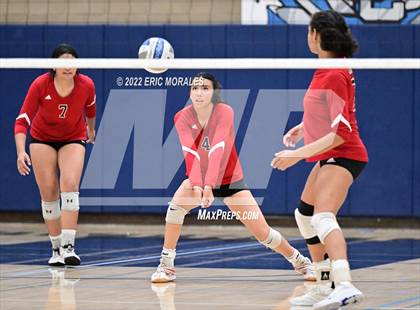 Thumbnail 3 in Vista vs University City (CIFSDS D2 1st Round) photogallery.