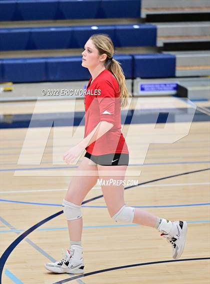 Thumbnail 1 in Vista vs University City (CIFSDS D2 1st Round) photogallery.