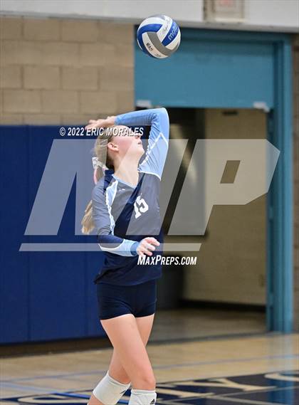 Thumbnail 1 in Vista vs University City (CIFSDS D2 1st Round) photogallery.