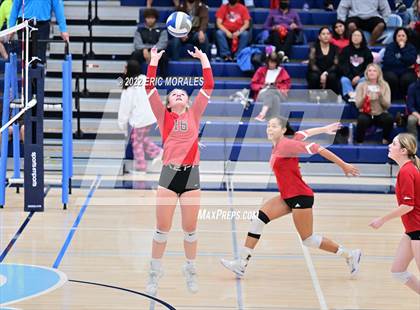 Thumbnail 3 in Vista vs University City (CIFSDS D2 1st Round) photogallery.
