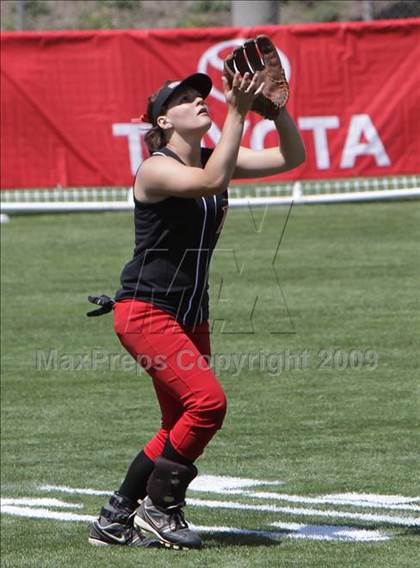 Thumbnail 2 in Rosamond vs. Hesperia Christian (CIF SS D7 Final) photogallery.
