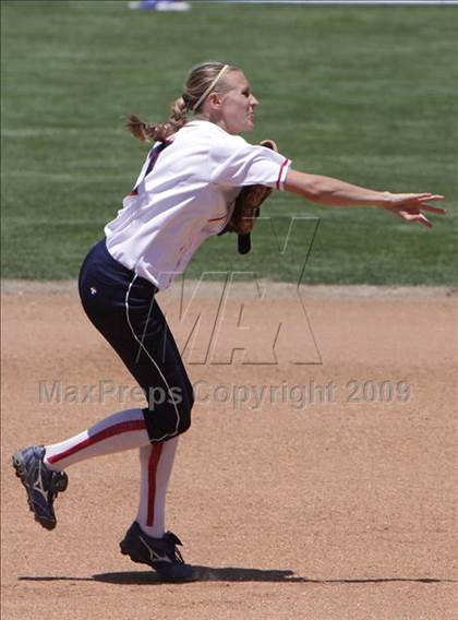 Thumbnail 1 in Rosamond vs. Hesperia Christian (CIF SS D7 Final) photogallery.