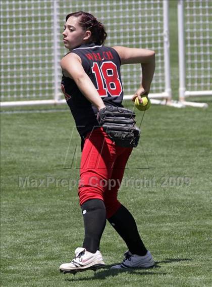 Thumbnail 3 in Rosamond vs. Hesperia Christian (CIF SS D7 Final) photogallery.