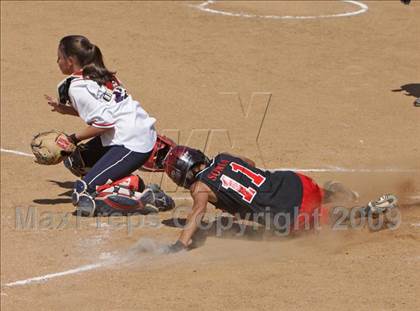 Thumbnail 1 in Rosamond vs. Hesperia Christian (CIF SS D7 Final) photogallery.