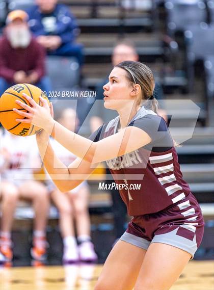 Thumbnail 1 in Dobyns Bennett @ Elizabethton photogallery.